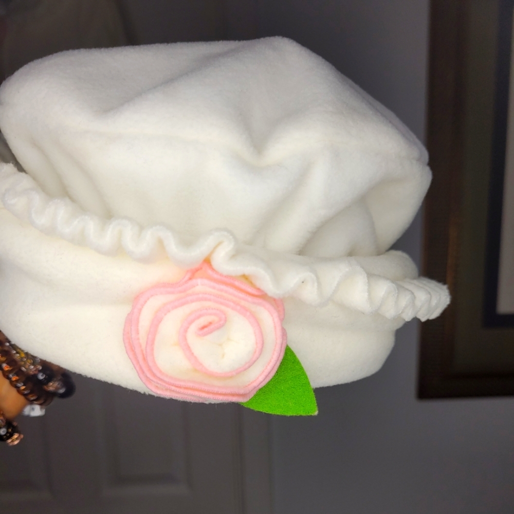 Spring Jacket & Baret, off white, girls sz6 by IVO